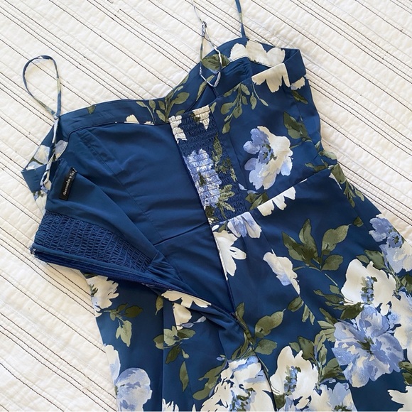 Abercrombie Midi Dress Medium - Picture 7 of 7